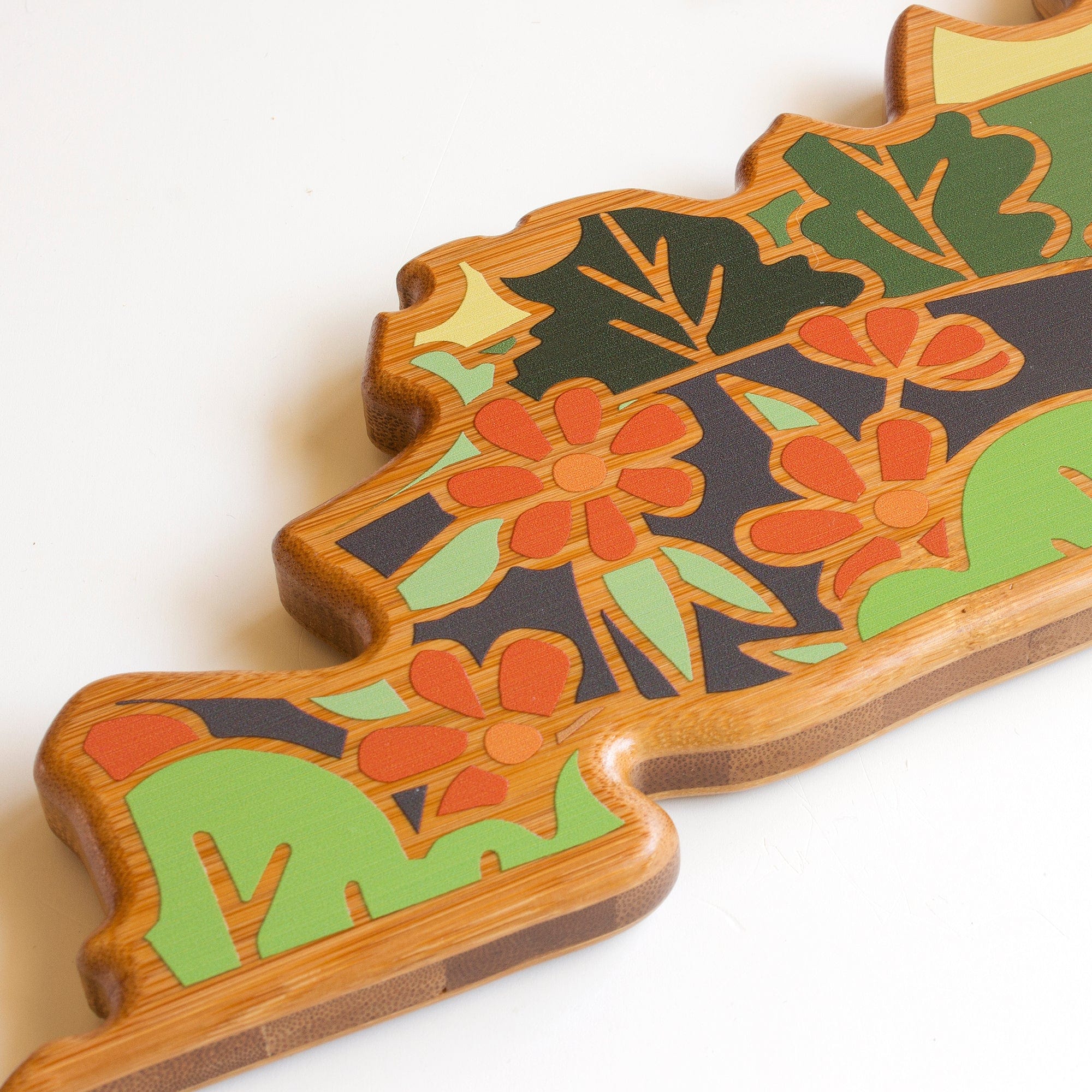Totally Bamboo Kentucky State Shaped Serving and Cutting Board with Artwork by Summer Stokes