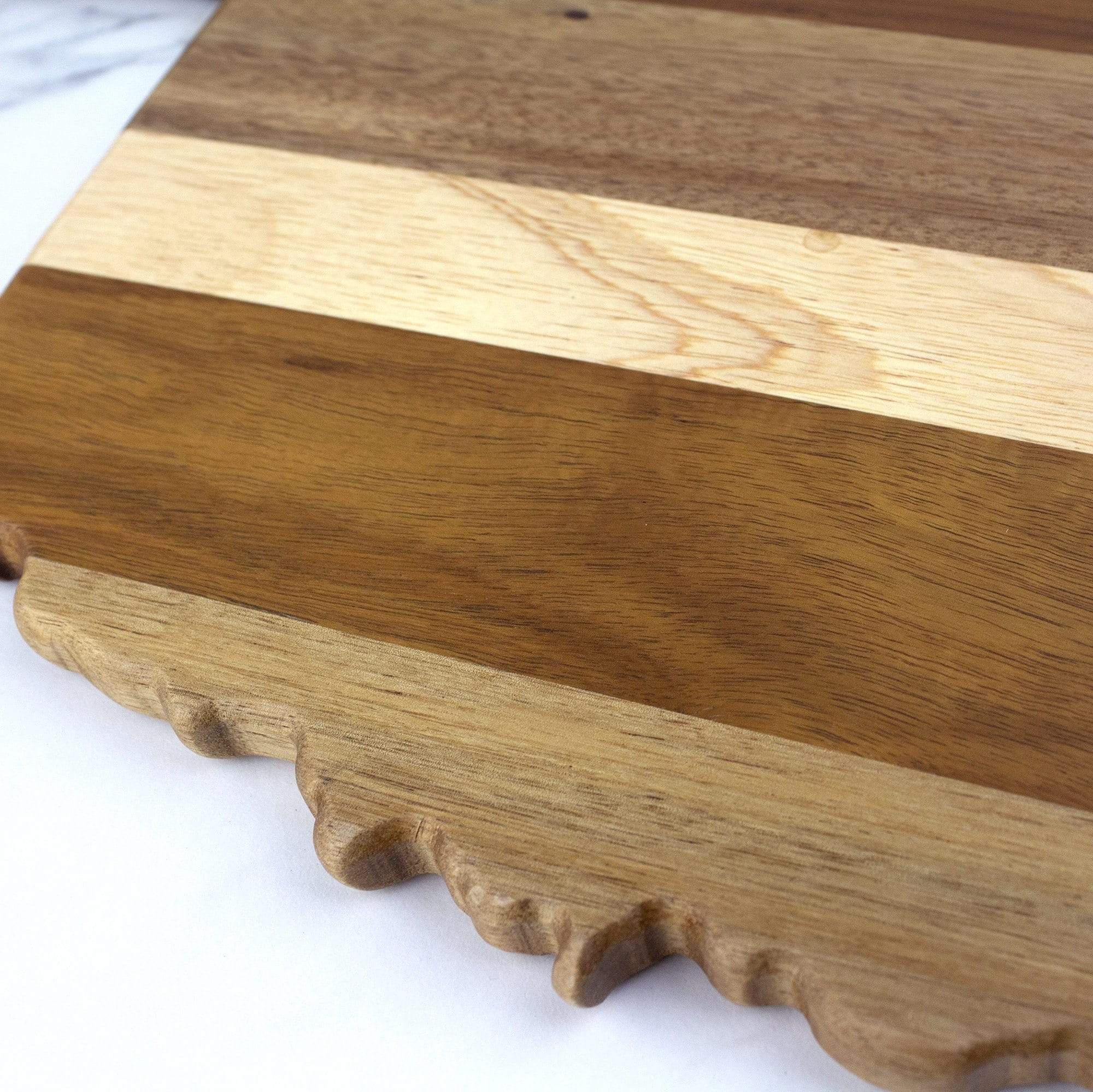 https://totallybamboo.com/cdn/shop/products/rock-branchr-shiplap-series-oklahoma-state-shaped-wood-serving-and-cutting-board-totally-bamboo-891351.jpg?v=1627834143